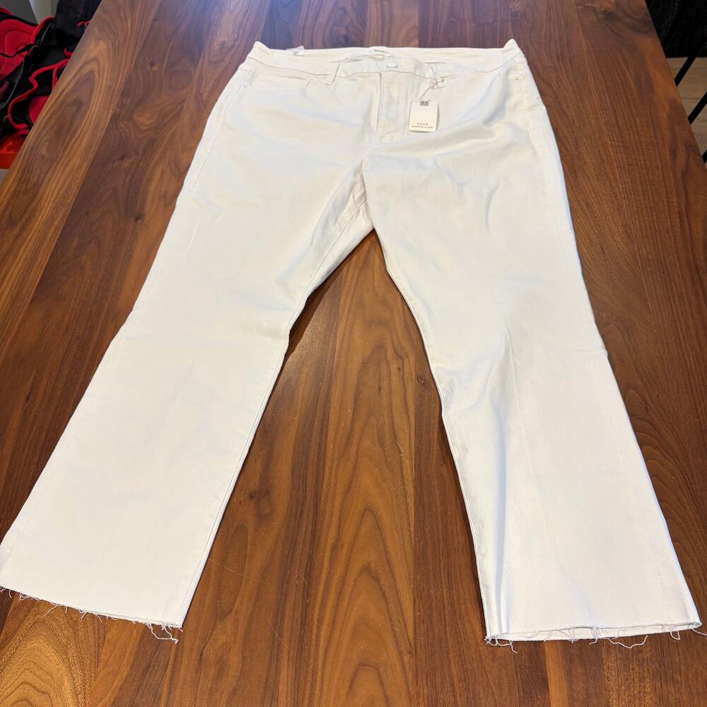 NWT Size 20 Good American Straight Leg Jeans